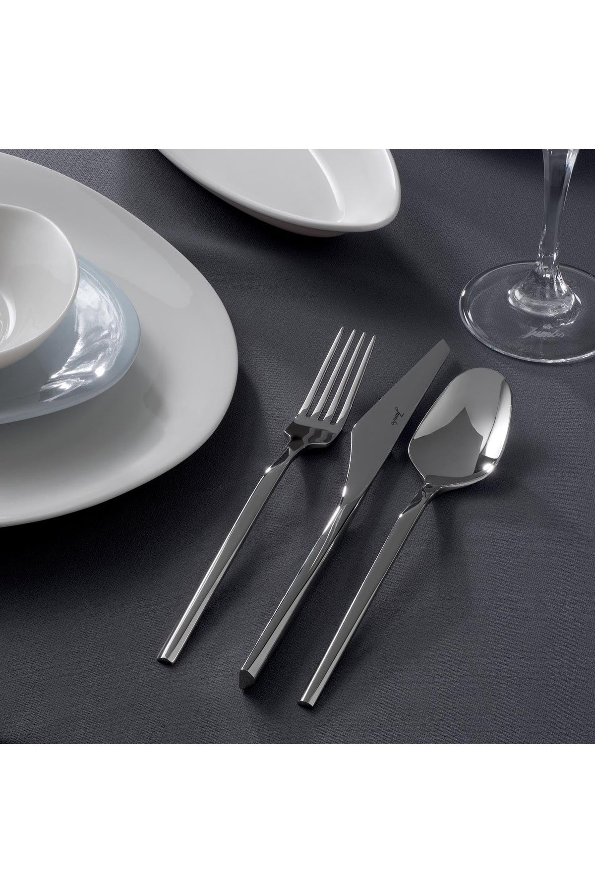 Jumbo 5100 quartz 84 Piece 12 Place Setting Flatware Set - MALLTURK