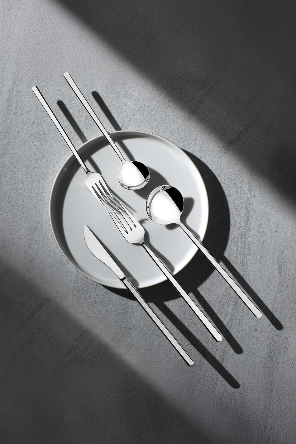 Nehir sofia Plain 6 Place Setting 36 Piece Boxed Flatware Set - MALLTURK