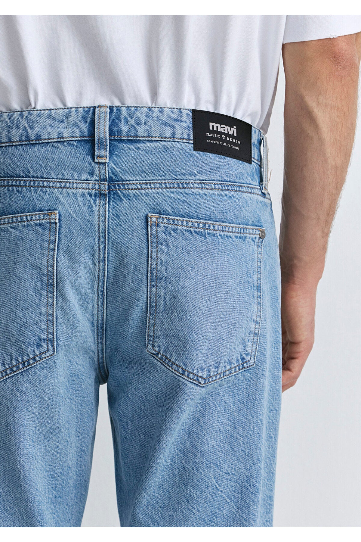 Mavi Milan Classic Denim Light Shade Jeans 0081089773 - MALLTURK