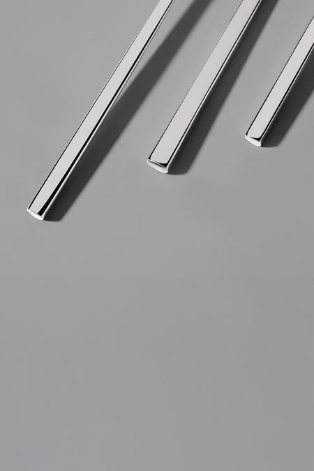 Nehir gloria Plain 12 Place Setting 84 Piece deri Boxed Flatware Set - MALLTURK