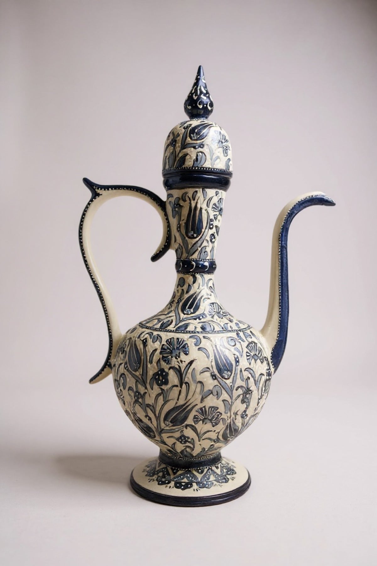 STORESZA Handmade 55cm Sable Craftsmanship Navy Blue and White Antique Porcelain Jug Vase - MALLTURK