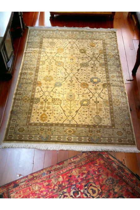 SIRVAN Rug Turkish Usak Hand-Woven Rug - 238x177