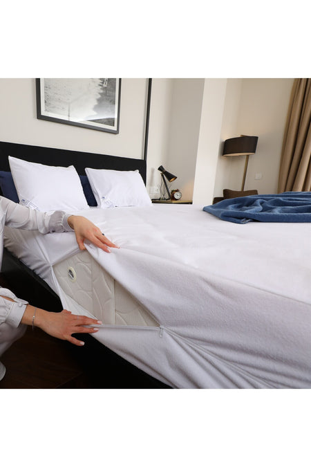 wellbed Waterproof Mattress Protector - MALLTURK