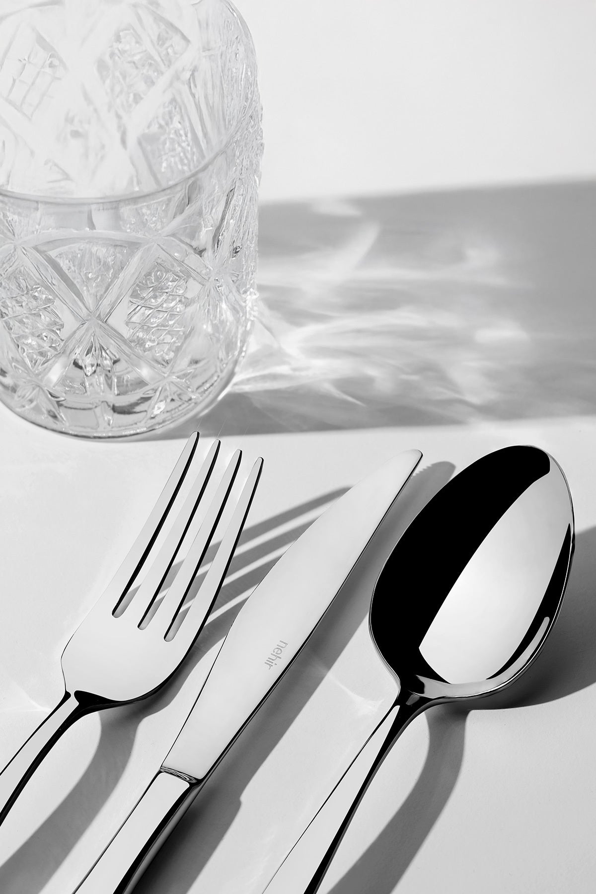 Nehir zarif Plain 12 Place Setting 72 Piece Boxed Flatware Set - MALLTURK