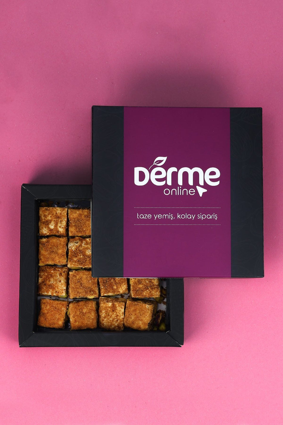 Derme Turkish Delight baklava lotus Pistachio kremali 275 g - MALLTURK