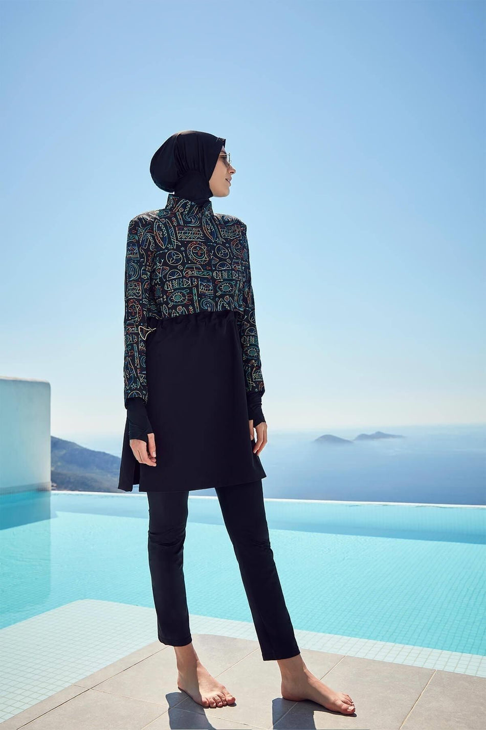 Hasema Holiday Theme Patterned Black and Green Vest 5-Piece Modest Swimsuit Set - MALLTURK