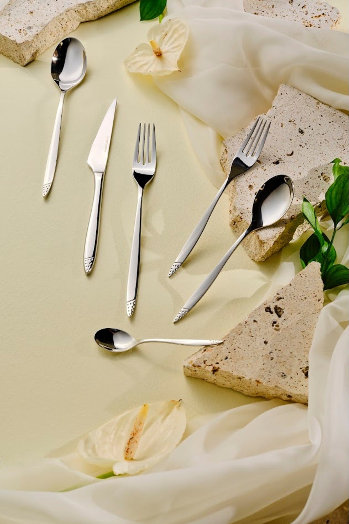 Karaca bore elegance 36 Piece 6 Place Setting Flatware Boxed - MALLTURK