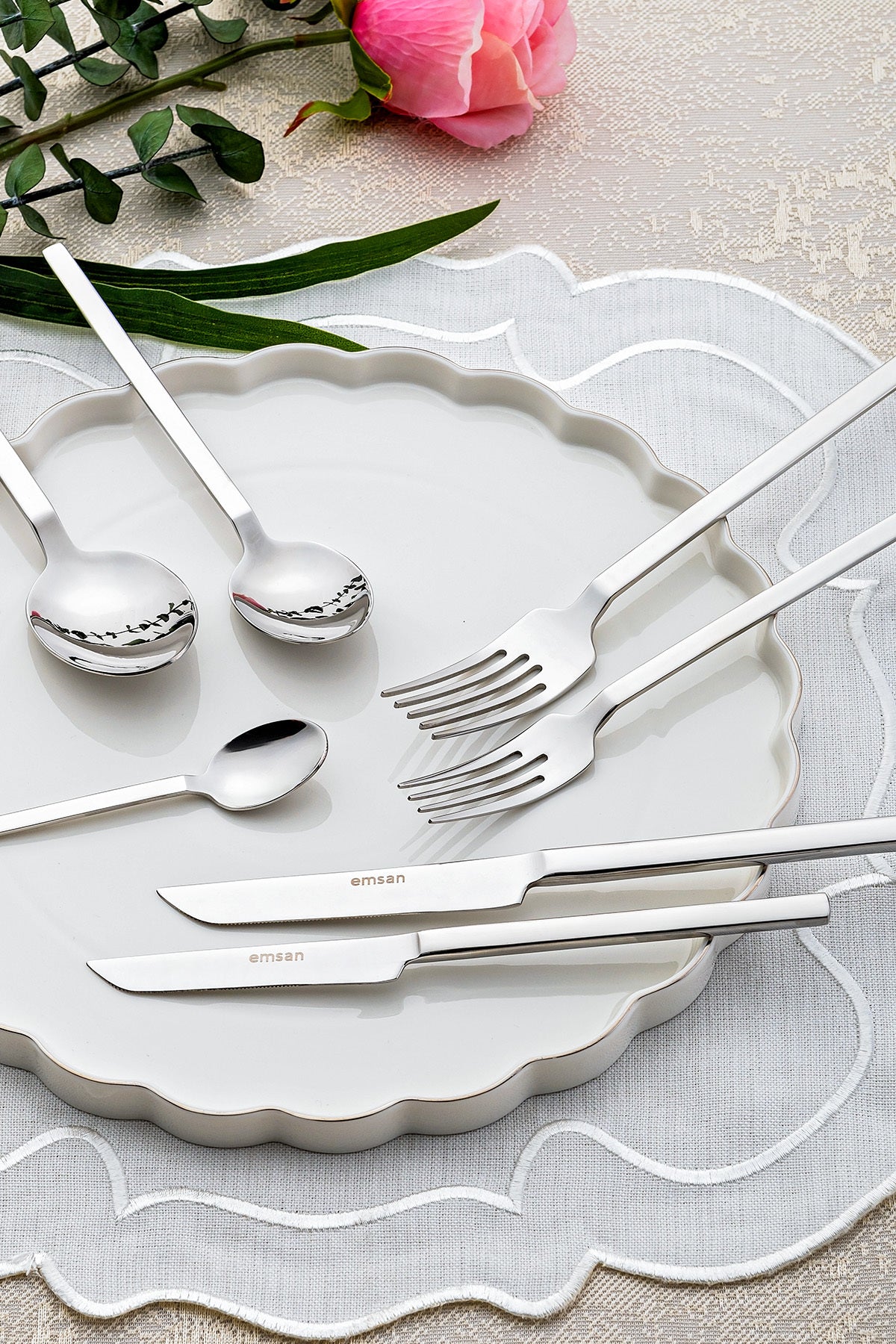 Emsan storm 84 Piece 12 Place Setting Flatware Set luks Boxed - MALLTURK