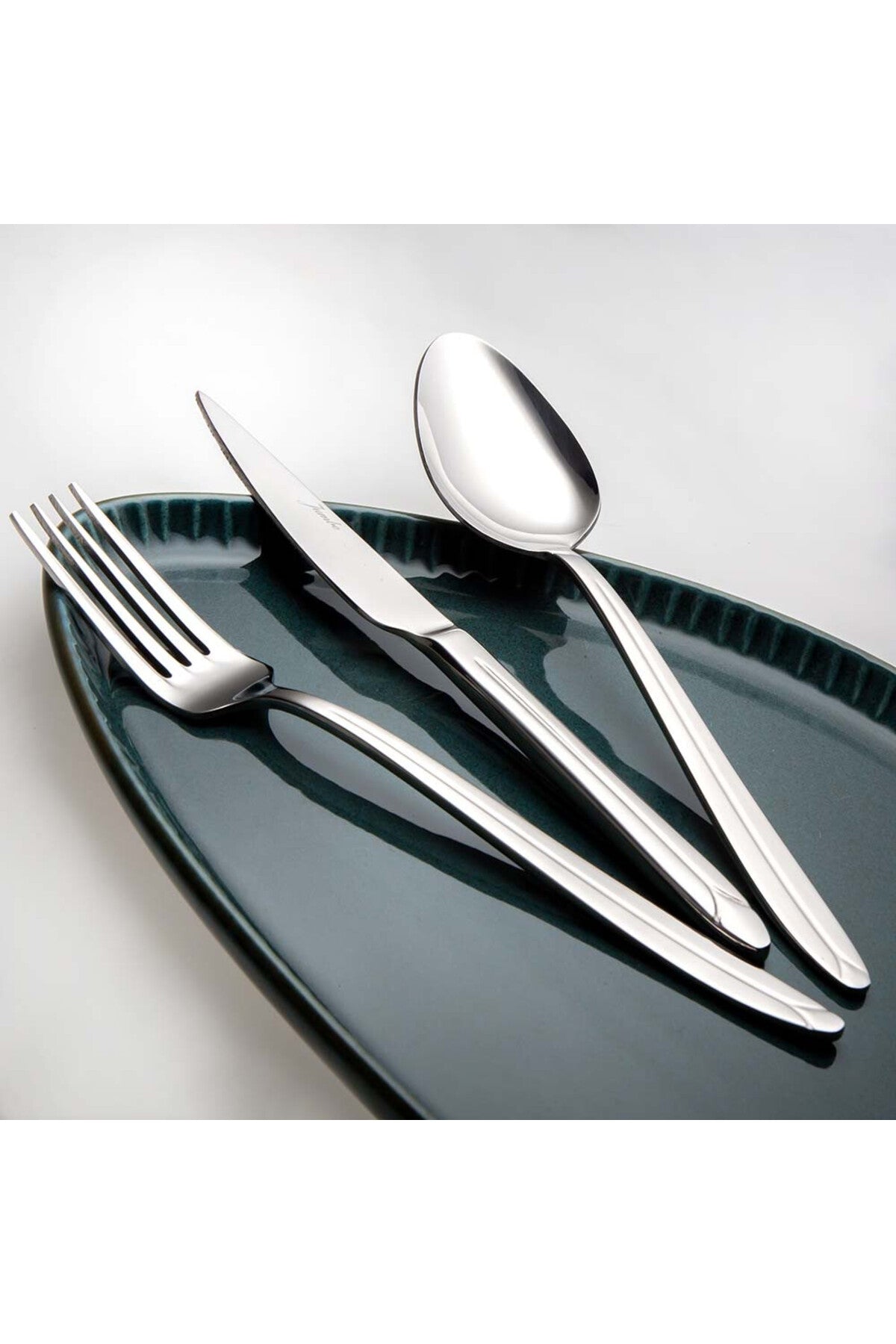 Jumbo lale 84 Piece 12 Place Setting Flatware Set - MALLTURK