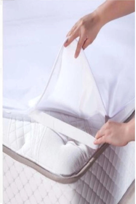 Divanev Bebe Waterproof Microfiber Mattress Protector - MALLTURK
