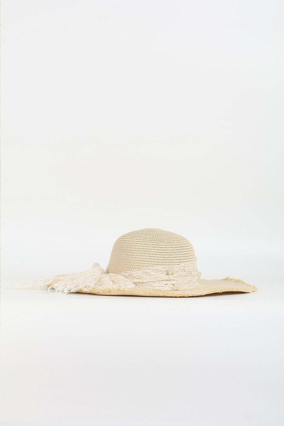 Hasema Cream Colored Straw Beach Hat with Ribbon Detail 19056