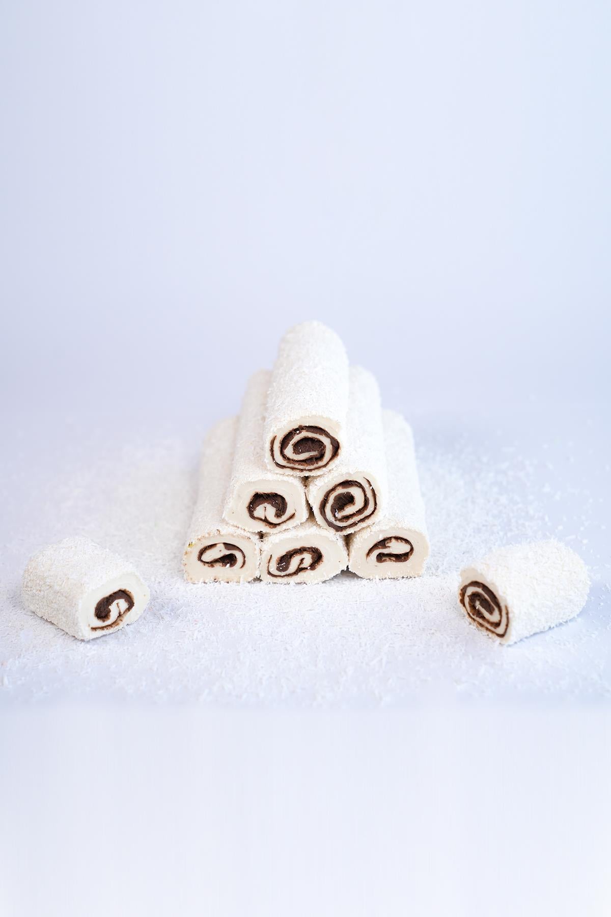 LOKUMCU mehmet efendi tatli bir hikaye Coconut vanilyali Chocolate Rolled Turkish Delight 500 g - MALLTURK