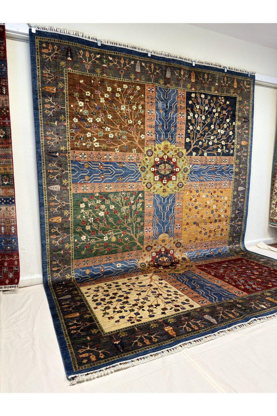 Afgan Rug Hand-Woven 100% Wool AGAC HAYATI Design Natural Dye Elsanat Eseri with Harike Renkler - MALLTURK