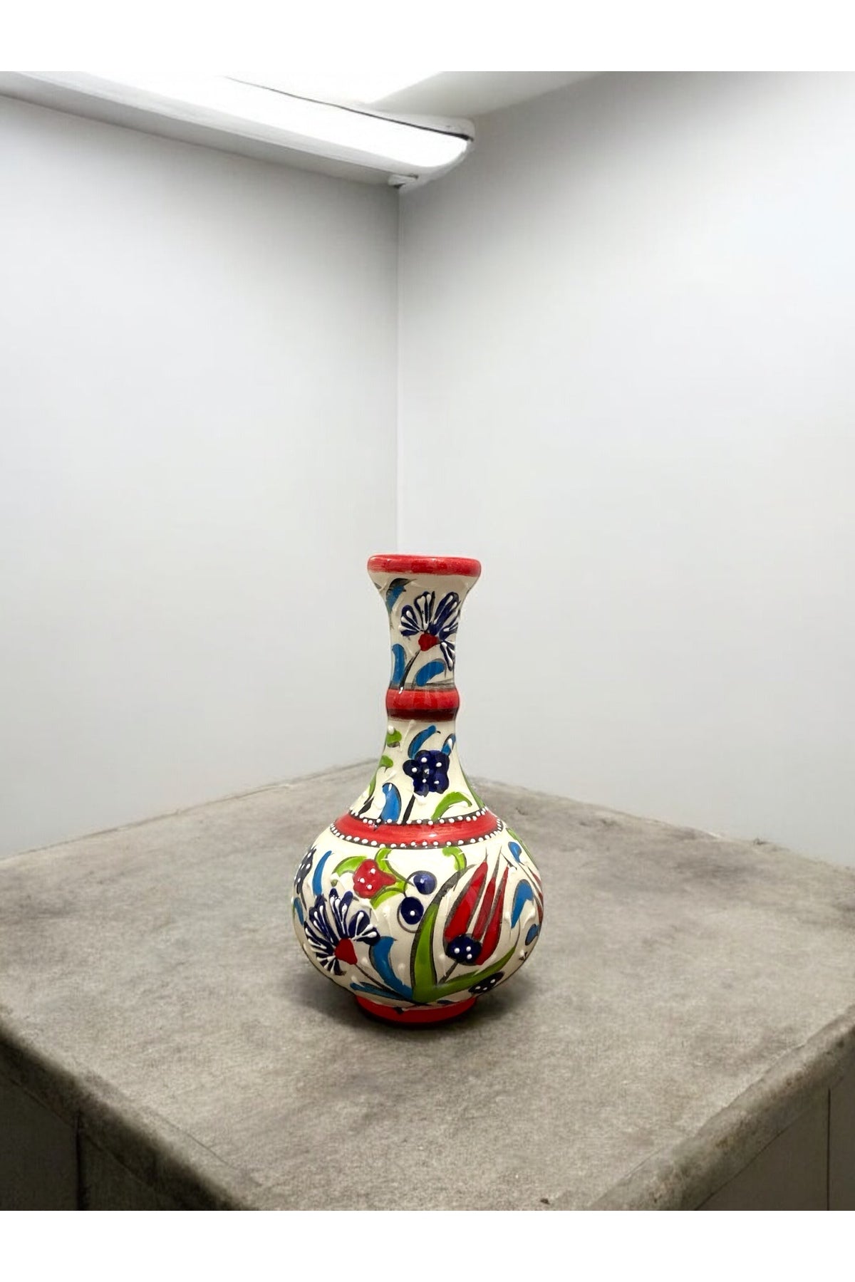 STORESZA Handmade Kutahya Ceramic 15 cm Teardrop Vase - MALLTURK