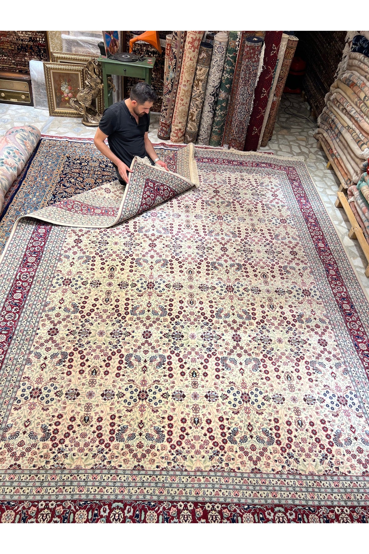 RD RAMAZAN DAG Hand Rug Art Hand-Woven Hereke Rug Seven Mountains Flower Premium Quality Size 397x295 - MALLTURK
