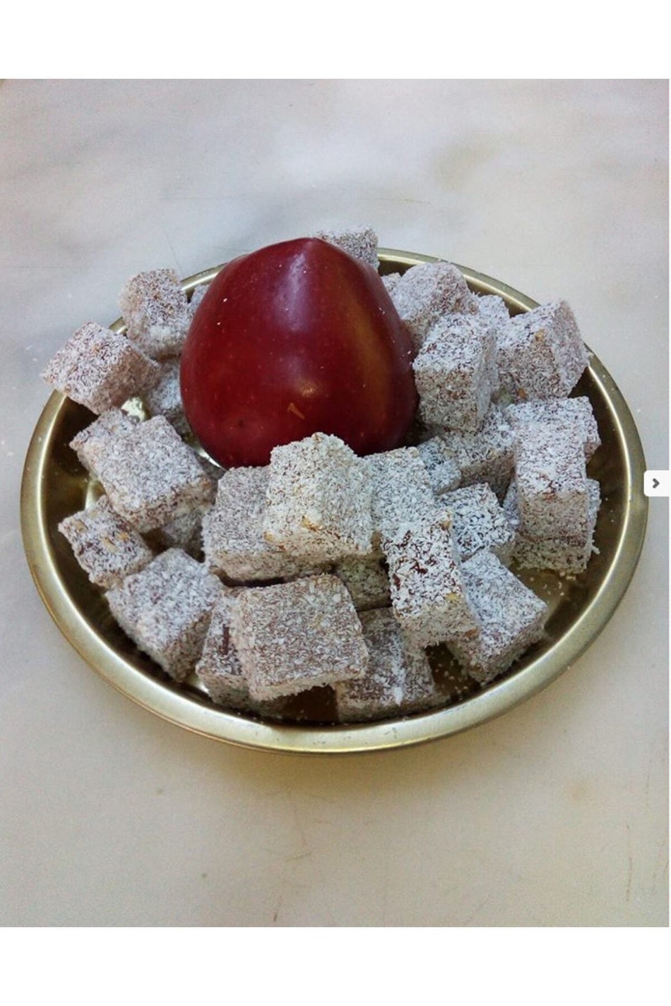 Oztecer Apple Flavored Hazelnut Turkish Delight 250g - MALLTURK
