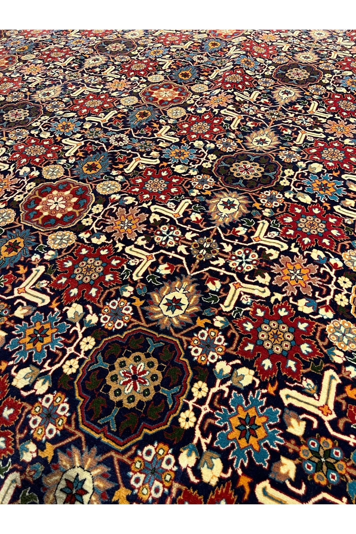 RD RAMAZAN DAG Hand Rug Art Hand-Woven Sumerbank Hereke Rug Signed Kafkas Design Premium Quality Size 417x300 - MALLTURK