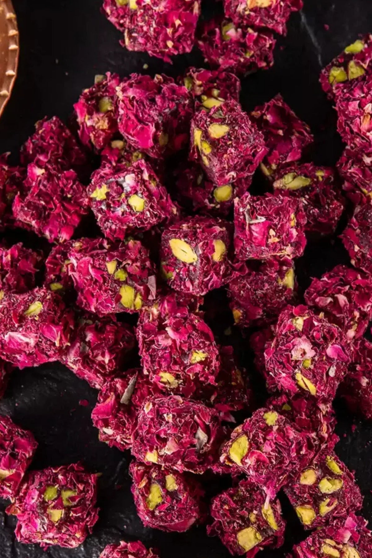 Pirsefa Pistachio Rose Petal Double Roasted Turkish Delight 400 g kutu
