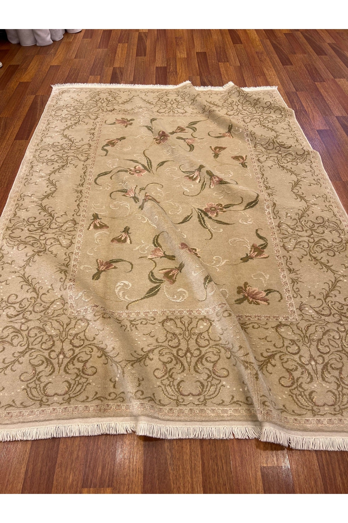 RD RAMAZAN DAG Hand Rug Art Hand-Woven Silk Blend Usak Rug Special Weave Size 270x200 - MALLTURK
