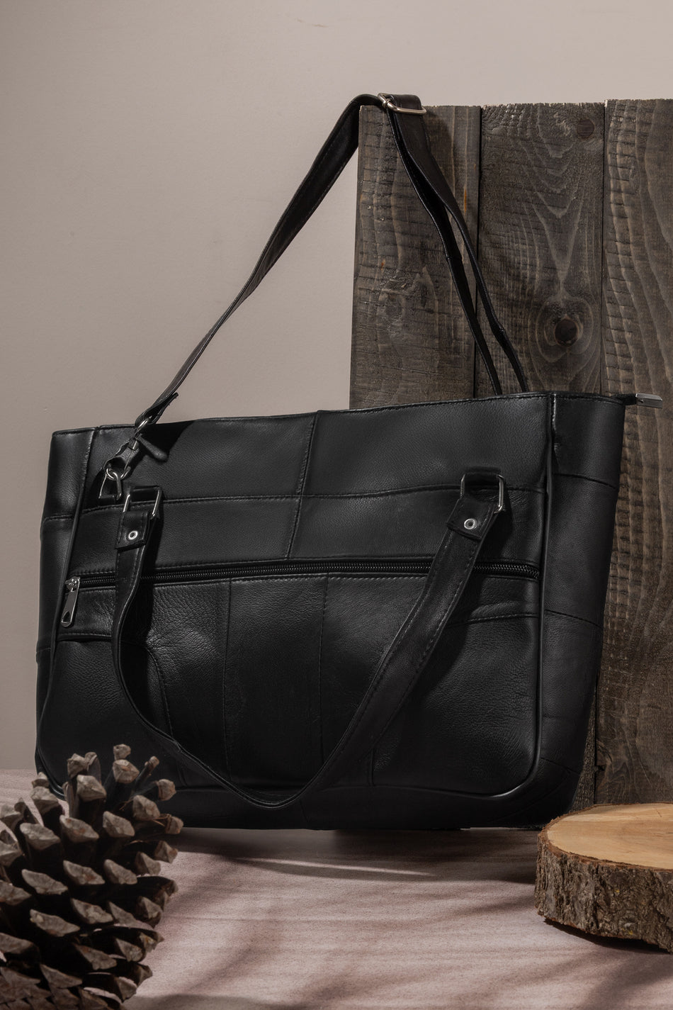 Fubileather Large Shoulder Bag, 100% Genuine Leather, Spacious Capacity, Zippered, Shoulder Bag Metallic