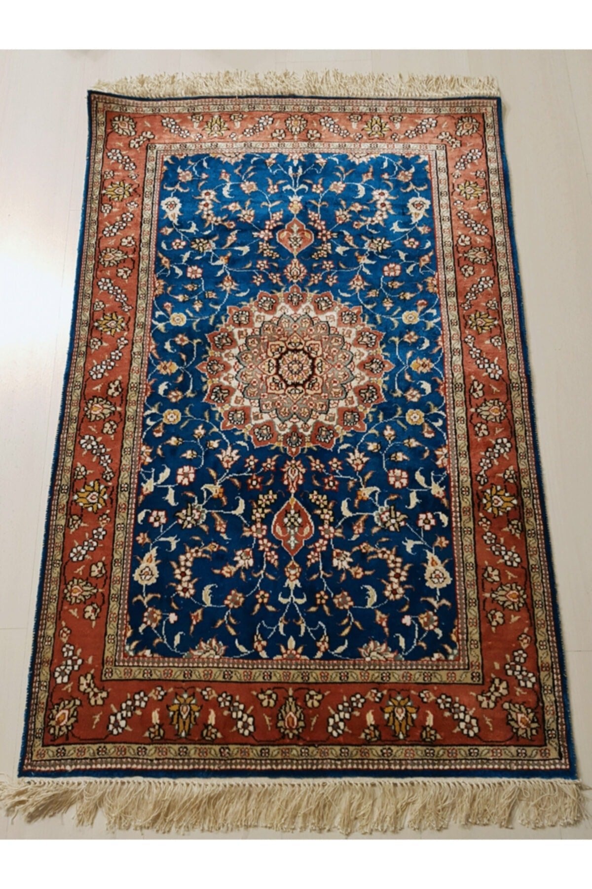 Misiny -%100 Pure Silk Rug - Hand-Woven -1008 -78 X 122 Cm