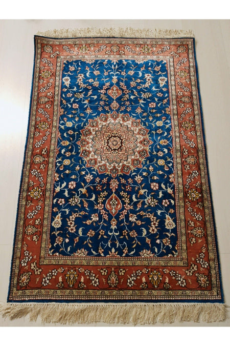 Misiny -%100 Pure Silk Rug - Hand-Woven -1008 -78 X 122 Cm