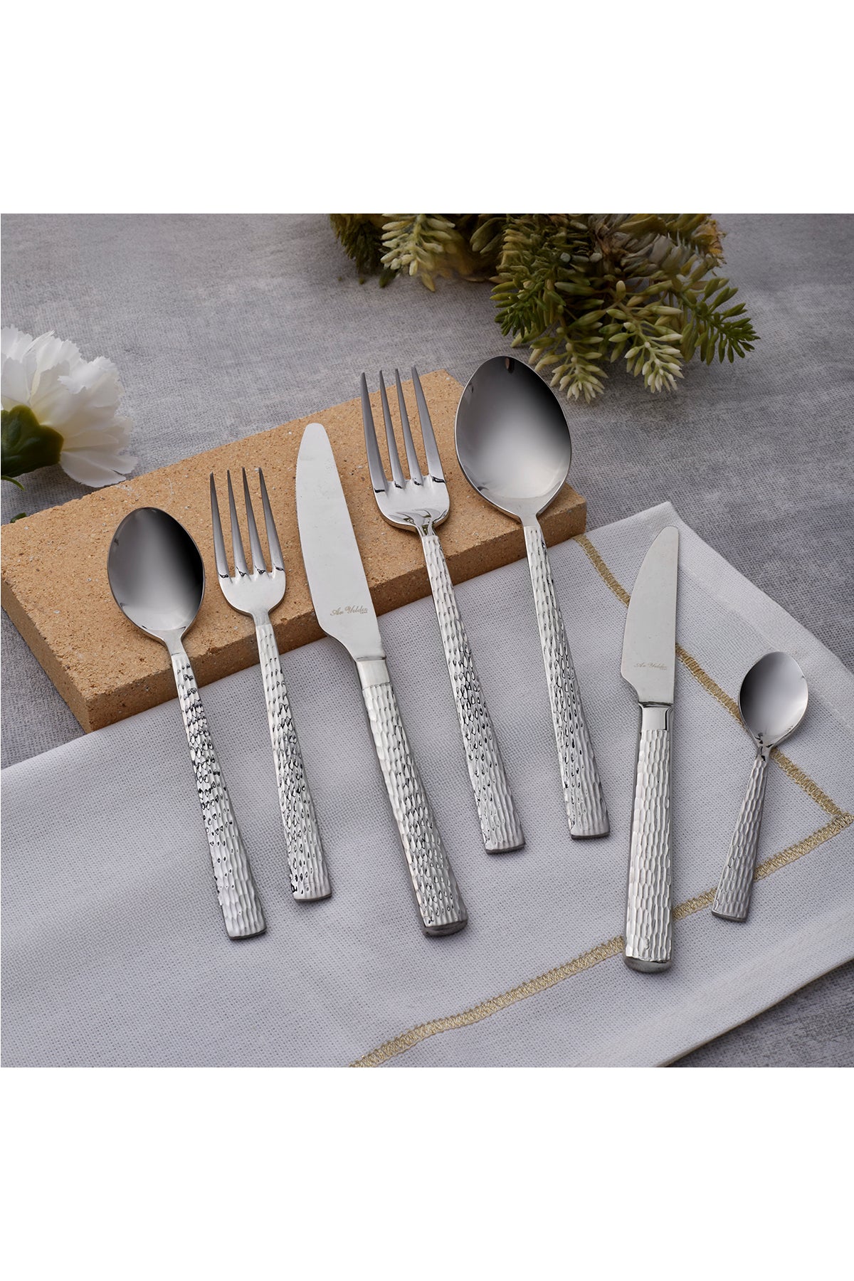 Aryildiz piero 84 Piece 12 Place Setting Flatware Set - MALLTURK
