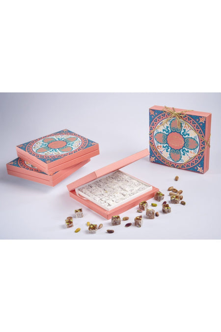 Sekerci caferzade Gift Box kutu Double Roasted Extra Pistachio Turkish Delight 570 g - MALLTURK