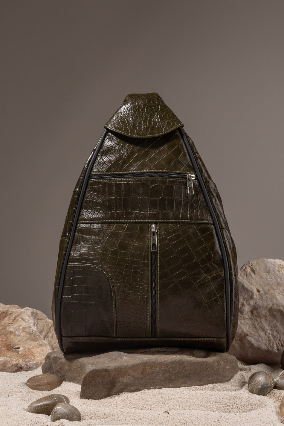 Fubileather Genuine Leather Crocodile Print Mochila Backpack, Shoulder Bag