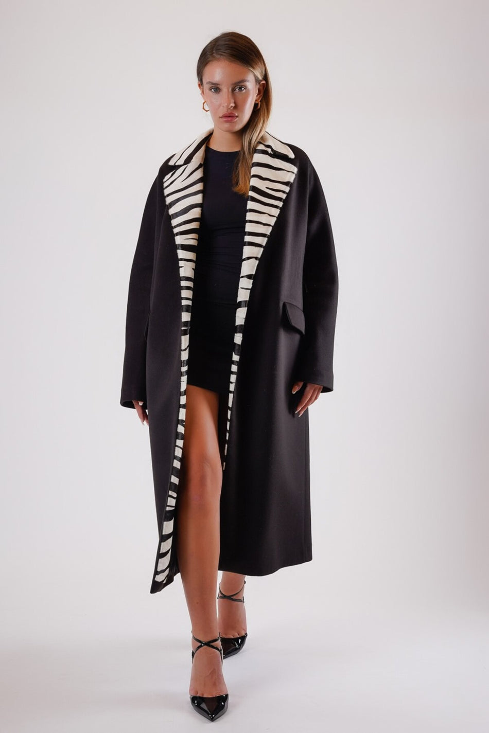 Leather Club Black Zebra Leather Patterned Genuine Cashmere Coat