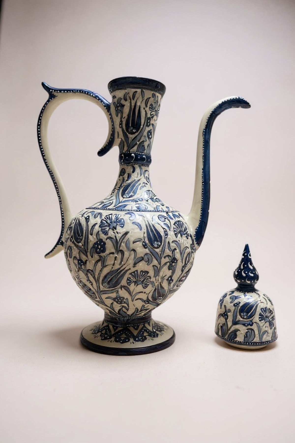 STORESZA Handmade 55cm Sable Craftsmanship Navy Blue and White Antique Porcelain Jug Vase - MALLTURK