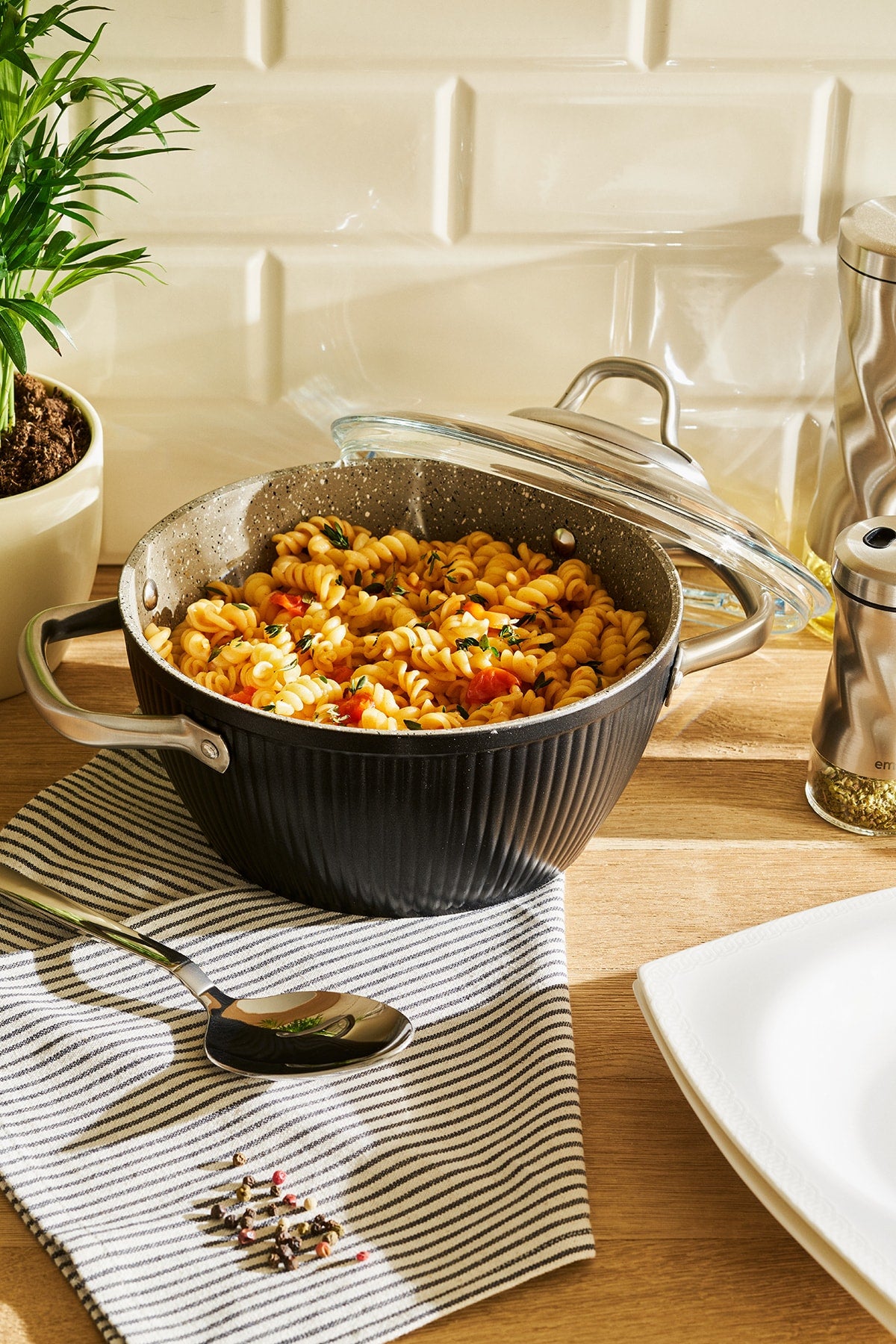 Emsan Sansa Granite Stock Pot - MALLTURK