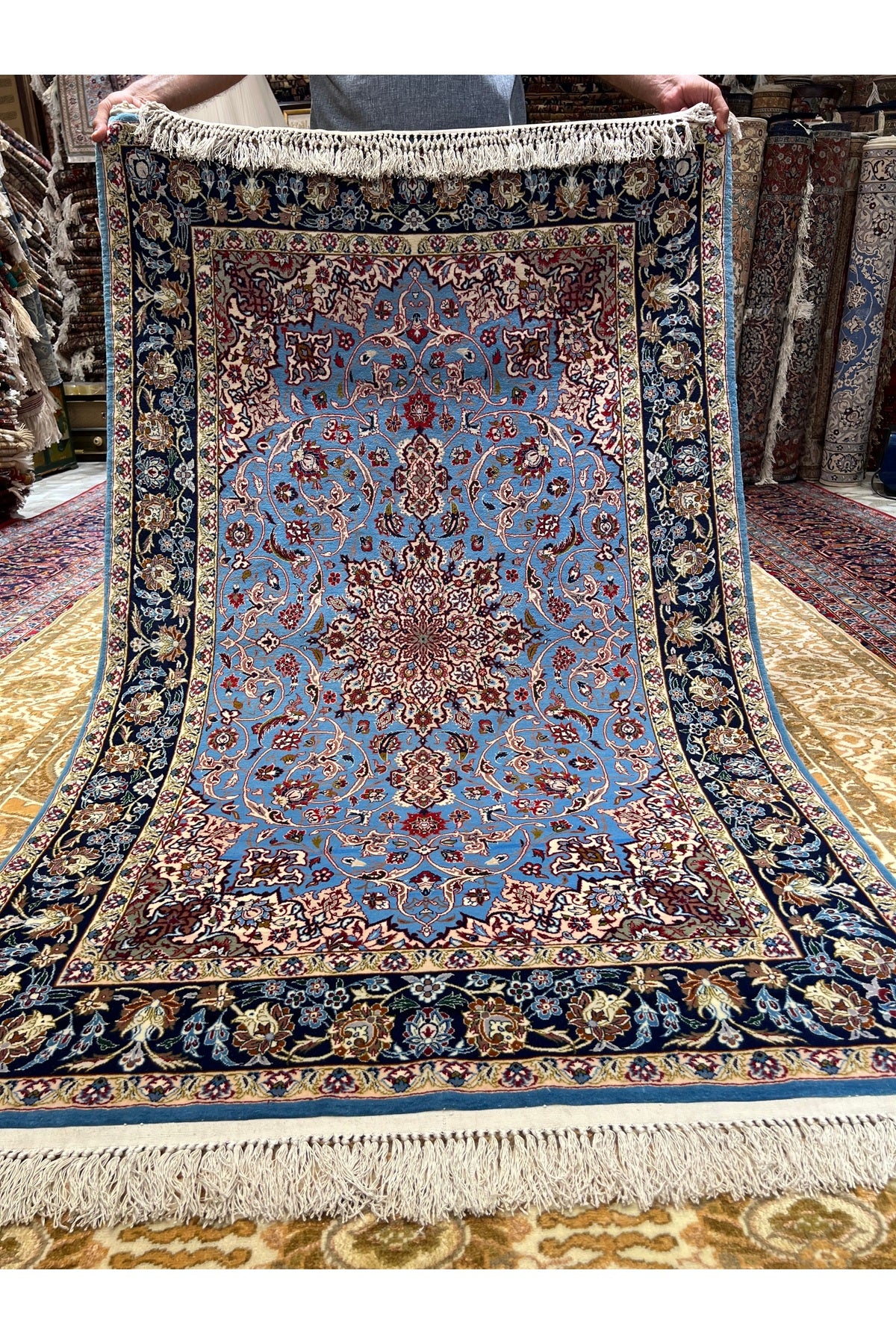 RD RAMAZAN DAG Hand Rug Art Hand-Woven Iranian Silk Blend Isfahan Rug Quality Exceptional Size 177x106 - MALLTURK