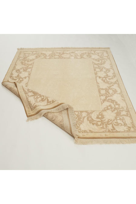 Halicizade Harem Serisi Usak Pattern Hand-Woven Rug - MALLTURK