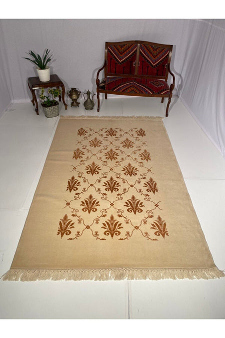 SIRVAN Rug Hand-Woven Usak Rug-167 X 244