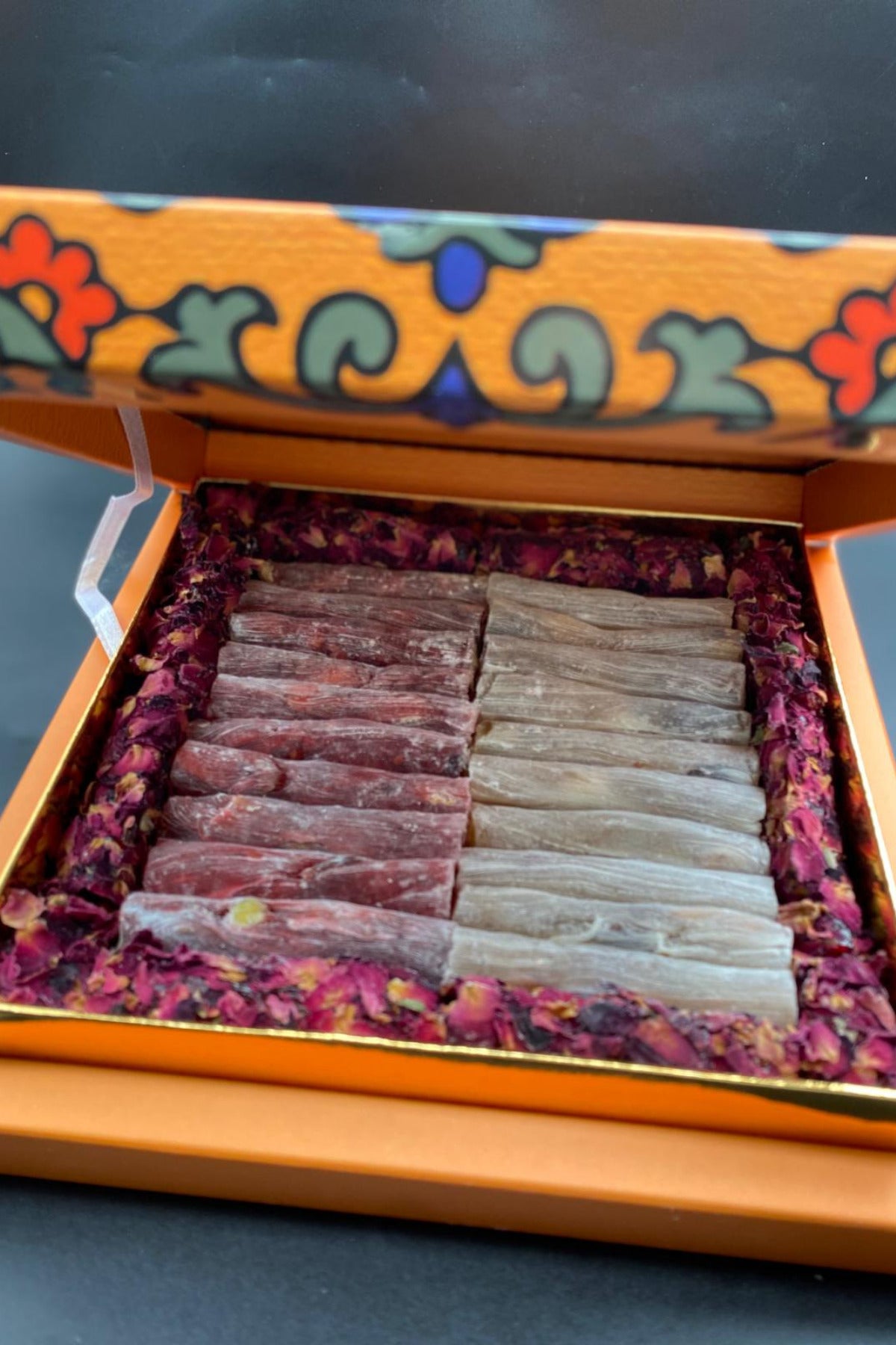 Kutluhan 450 g Assorted Rose Flavored a damlasakizli Pomegranate Flavored parmak fitil turkish delight Turkish Delight 450 g - MALLTURK