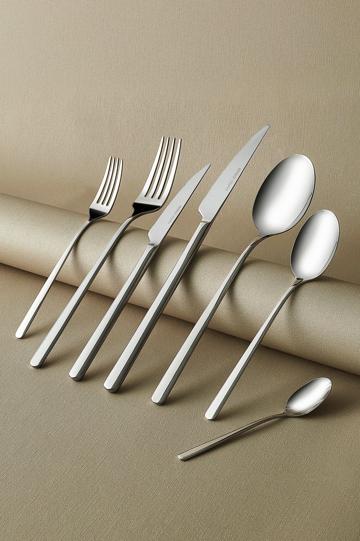 Emsan boreas platin 12 Place Setting 84 Piece Flatware Set - MALLTURK
