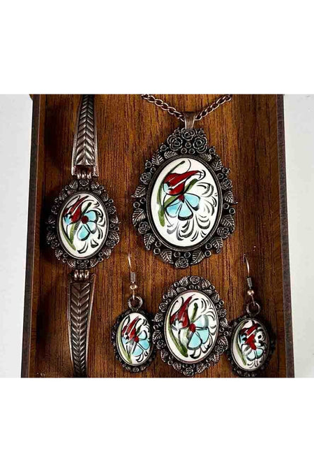 Cini Evi Elegant Tulip and Halic Patterned Handmade Jewelry Set - Tarihin and Sanatin Bulusmasi - MALLTURK