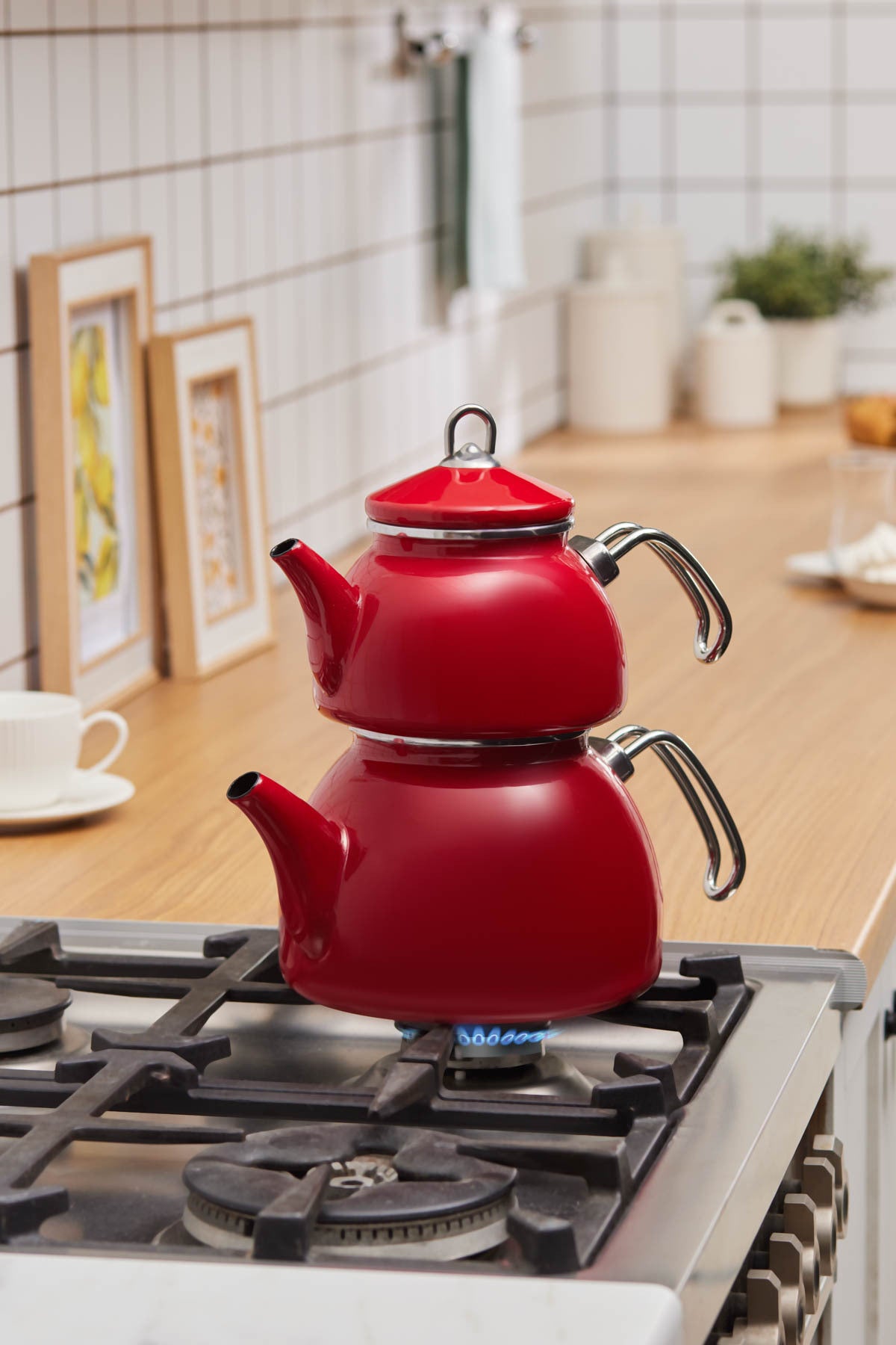 Karaca Loreto Enamel Midi Teapot Set, Red - MALLTURK