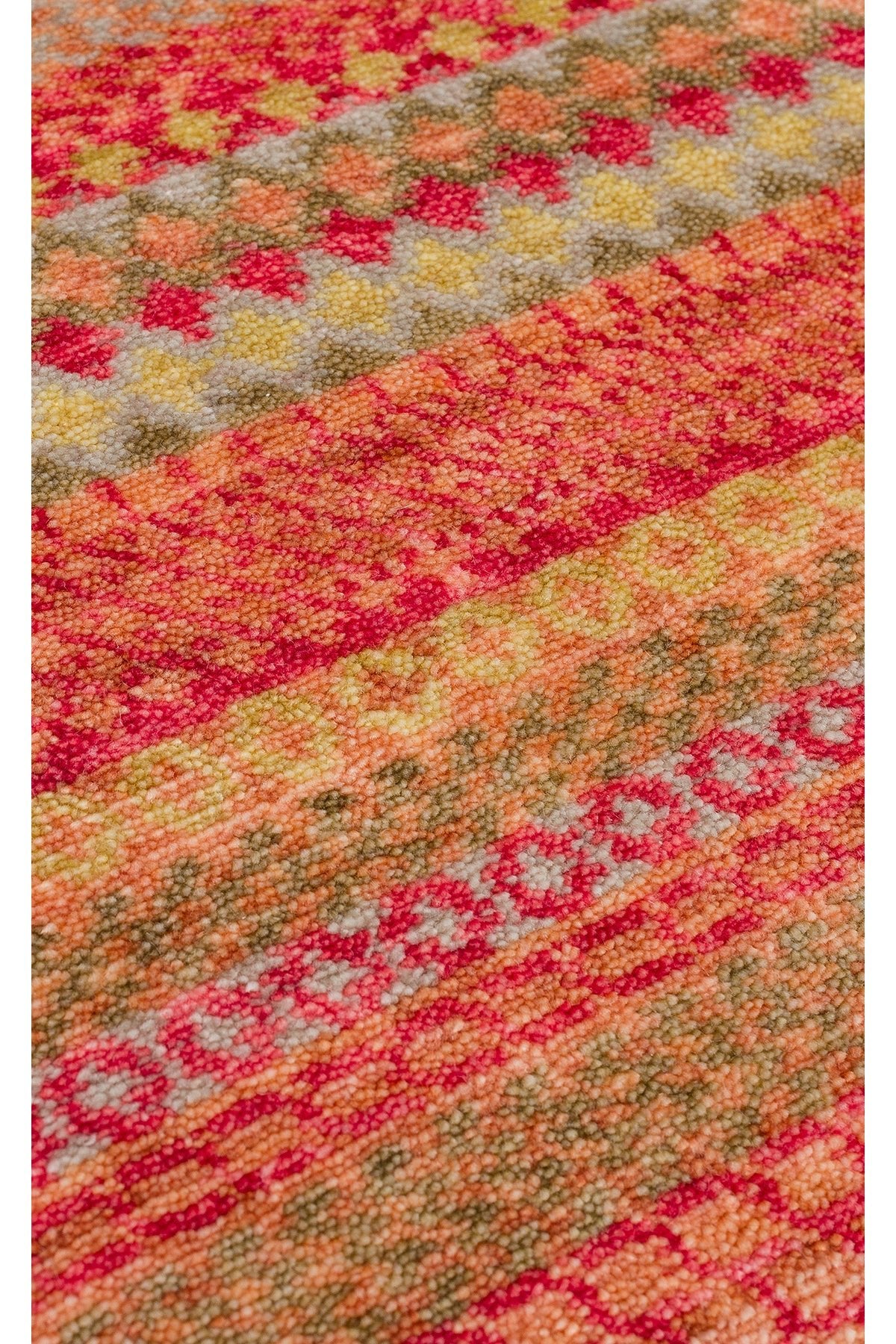 Eko Hali EKO Hali ZR18 RED MULTY Ethnic Patterned, Non-Shedding Usak Carpet Produced on Special Looms. - MALLTURK