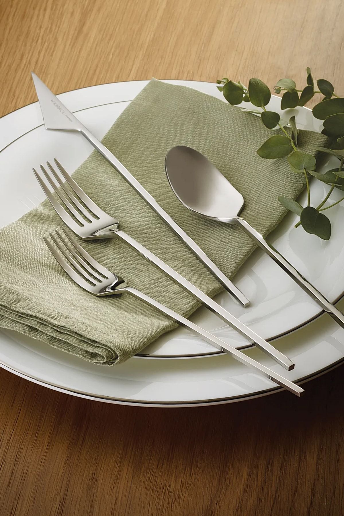 Karaca visal 316 Steel 84 Piece 12 Place Setting premium Flatware Set Boxed - MALLTURK