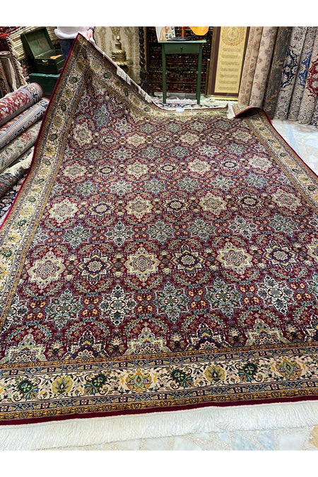 RD RAMAZAN DAG Hand Rug Art Hand-Woven Erzurum Ataturk universitesi Halicilik Merkezinde dokunmus Size 384x267 - MALLTURK