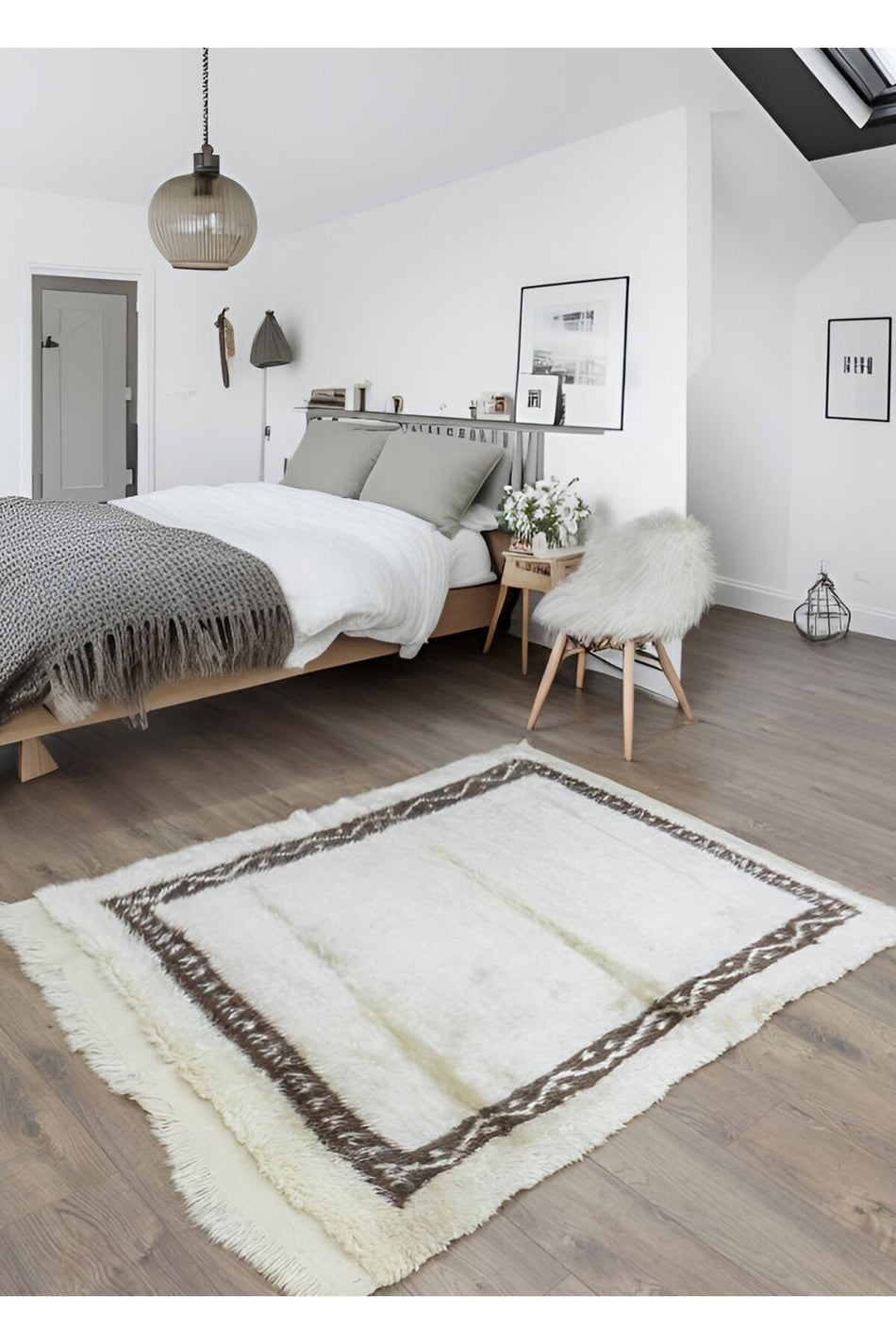 Soho Antiq Mayar Bordered Natural Shaggy Rug 131x170 cm - MALLTURK