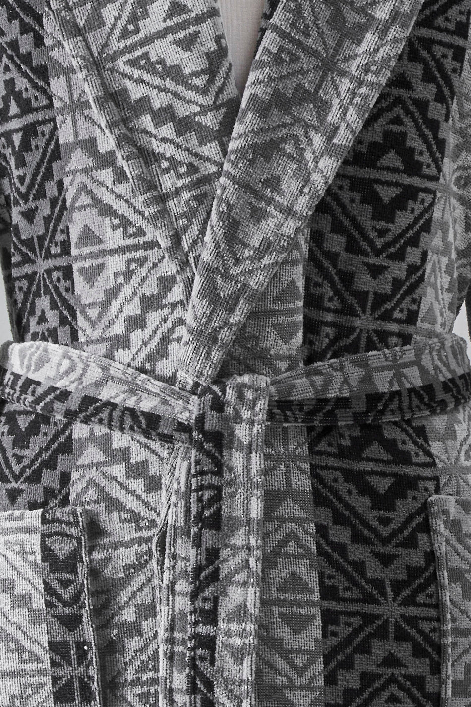 Ozdilek Hawai Tapetto Velvet Shawl Collar Bathrobe