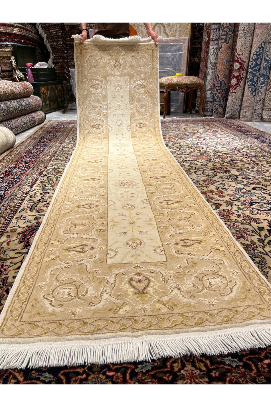 RD RAMAZAN DAG Hand Rug Art Hand-Woven Silk Blend Usak Rug Special Weave Size 300x78