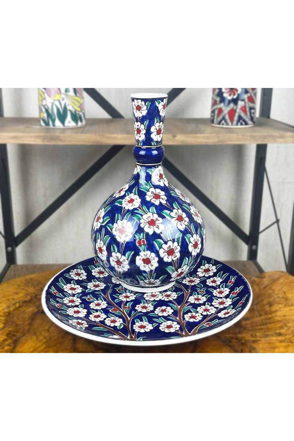 The Elegance of the Tree of Life at the Cini Evi – Iznik Tile Vase and Plate Set - MALLTURK