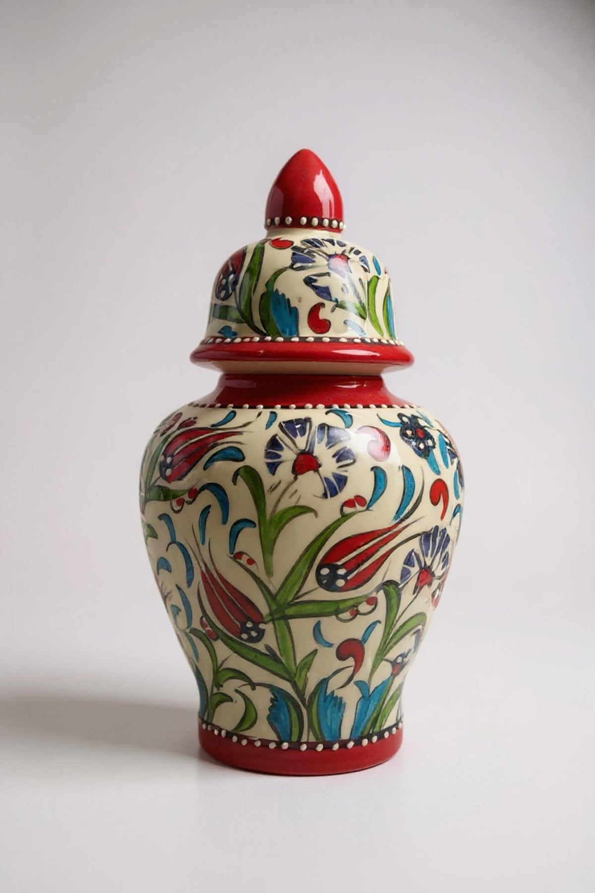 STORESZA Handmade Ceramic Cube Vase with Tulip Motif - 25cm - MALLTURK
