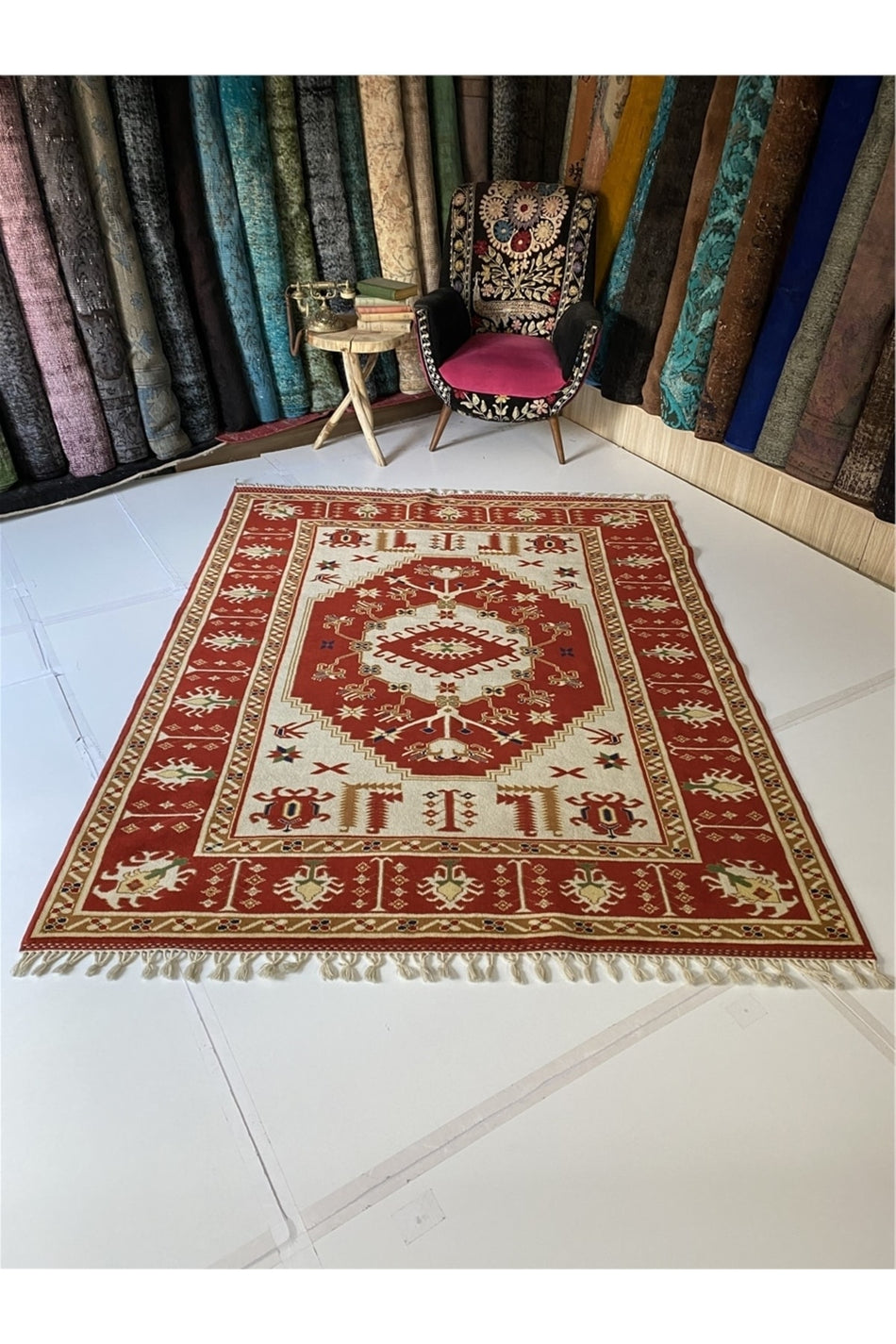 Sirvan Handwoven Antique Yoruk Carpet Red - MALLTURK