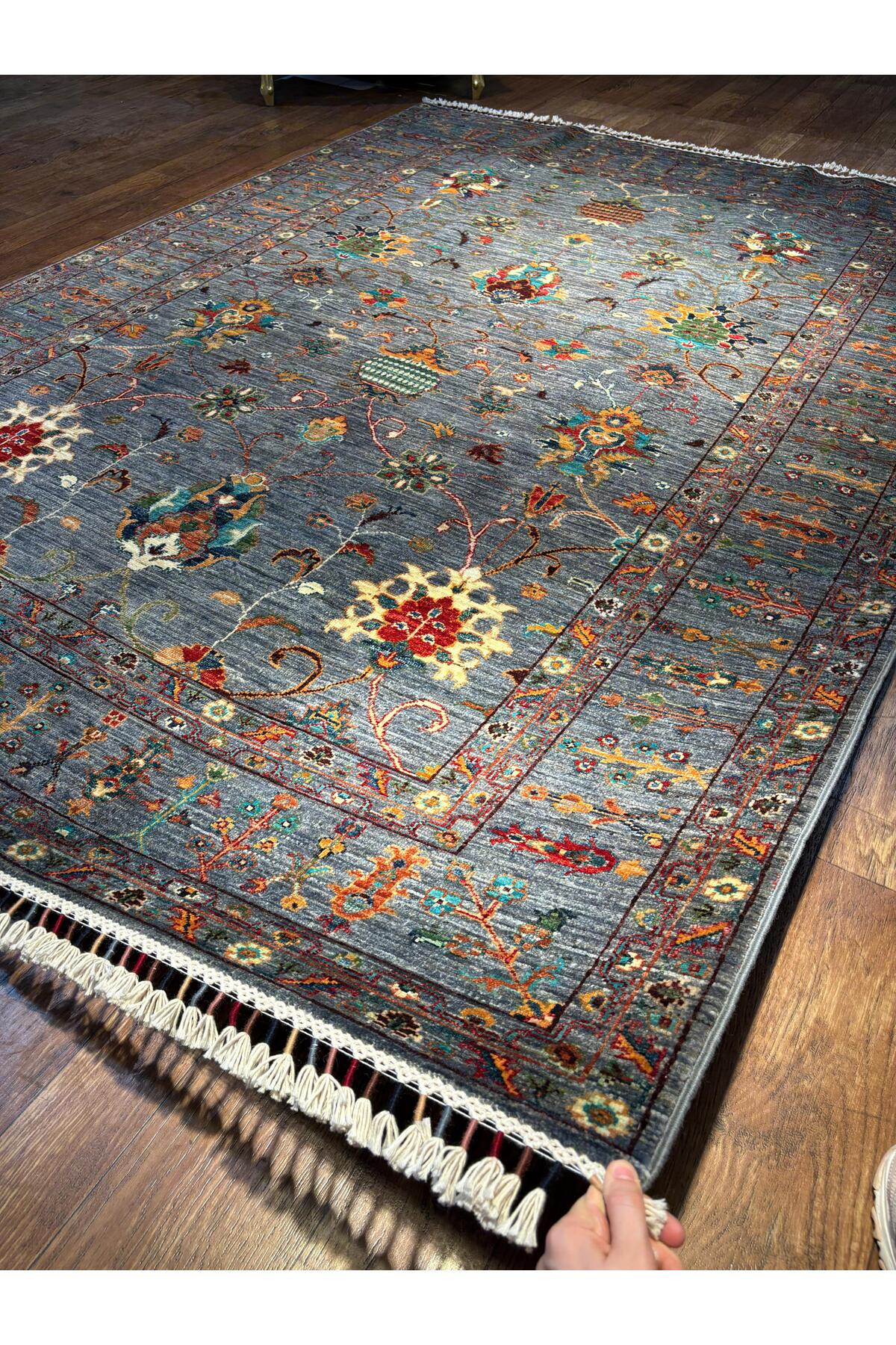 Wool Hand-Woven Afghan Rug