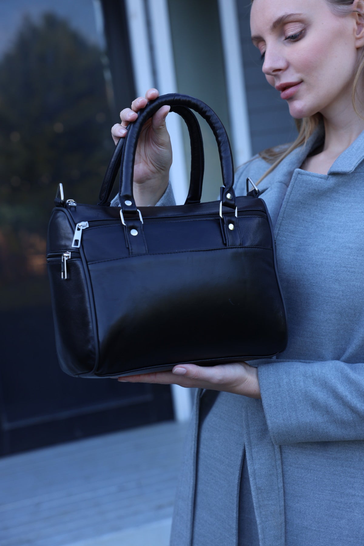 Fubileather Genuine Leather Shoulder and Arm Strap Mom Bag